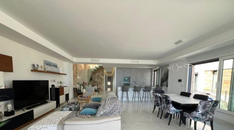 Alicante - Torrevieja - 350m2