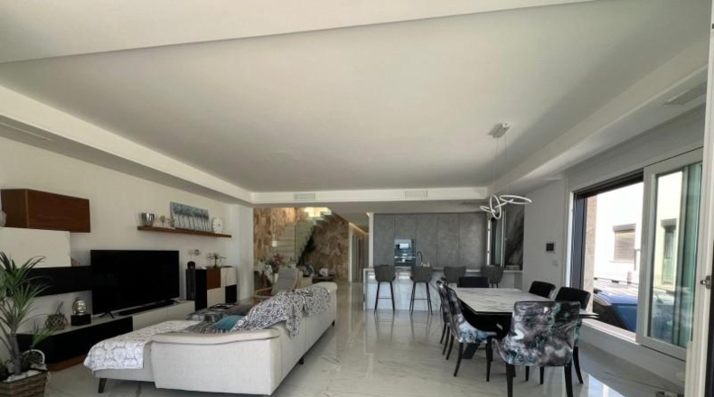 Alicante - Torrevieja - 350m2