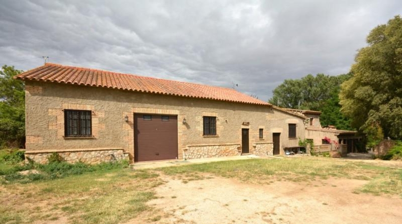 Gerona - Borrassà - 659m2