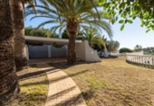 Chalet independiente con terreno en venta en la España, Benissa, ref: TR363979 foto
