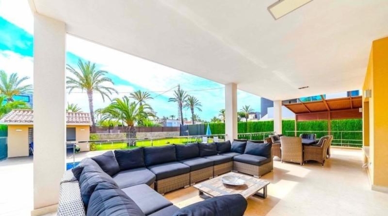 Alicante - Cabo Roig - 1095m2