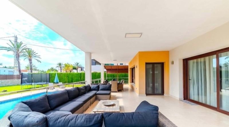 Alicante - Cabo Roig - 1095m2