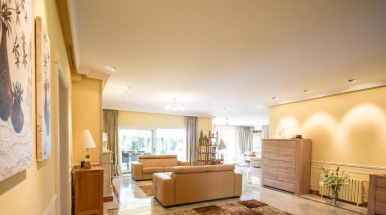 Málaga - Marbella - 2000m2