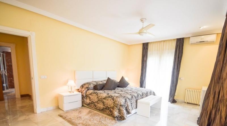 Málaga - Marbella - 2000m2
