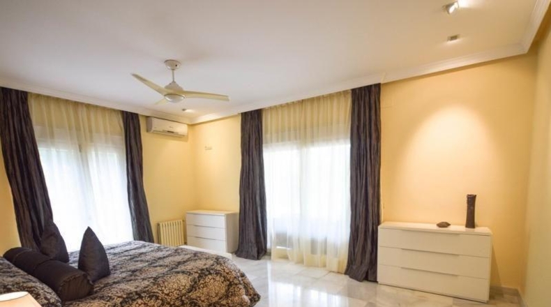 Málaga - Marbella - 2000m2