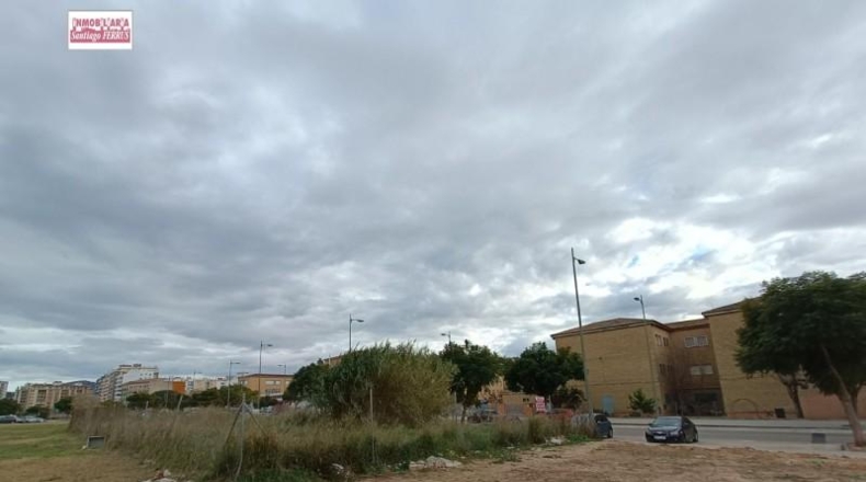 València - Alcira - 7995m2