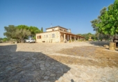 Chalet independiente con terreno en venta en la España, Son Bauló, ref: TR198251 foto
