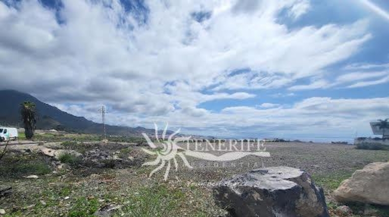 Santa Cruz de Tenerife - Adeje - 2500m2