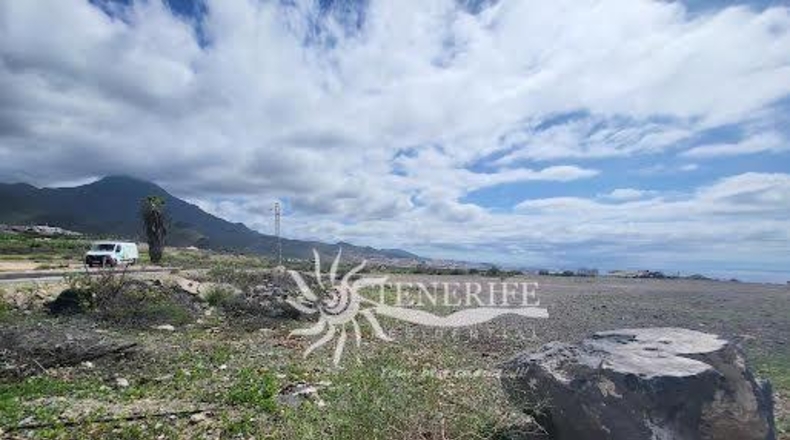 Santa Cruz de Tenerife - Adeje - 2500m2