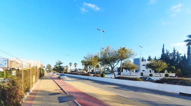 Málaga - Málaga - 9855m2