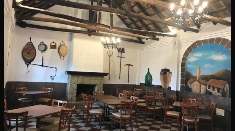 Málaga - Estepona - 3300150m2