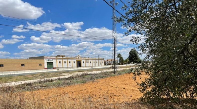 Seville - Arahal - 30000m2