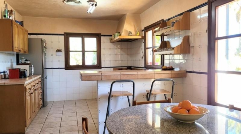 Islas Baleares - Santa Maria del Camí - 5500m2