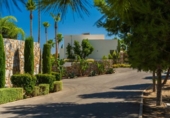 Chalet independiente con terreno en venta en la España, Orihuela, ref: TR151398 foto