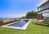 Chalet independiente con terreno en venta en la España, Sitges, ref: TR264765 foto