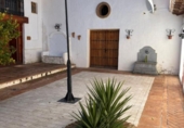 Chalet independiente con terreno en venta en la España, Granada, ref: TR379089 foto