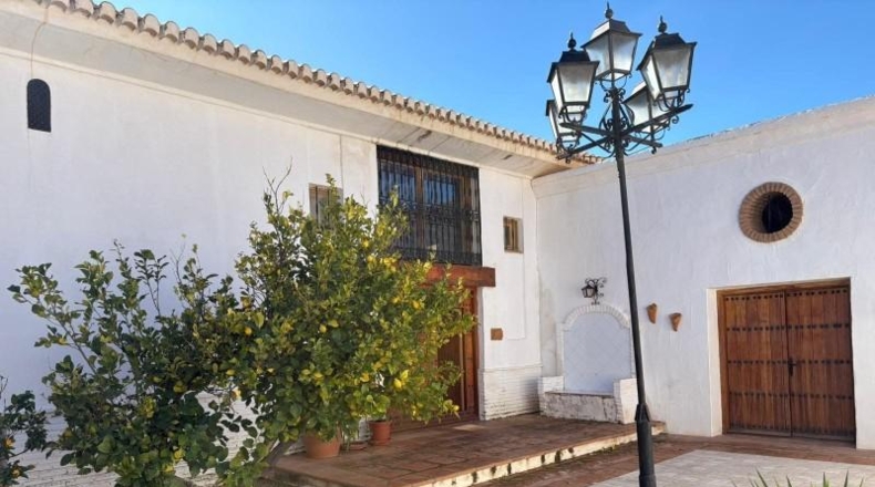 Гранада - Granada - 4200m2