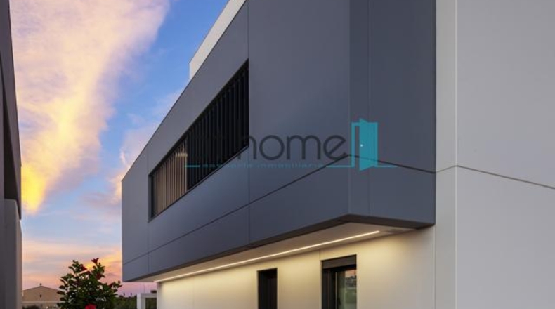 Castellon - Almenara - 748m2