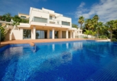 Xalet independent amb terreny en venda a la España, Moraira, ref.: TR132467 foto