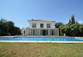 Xalet independent amb terreny en venda a la España, Marbella, ref.: TR148829 foto