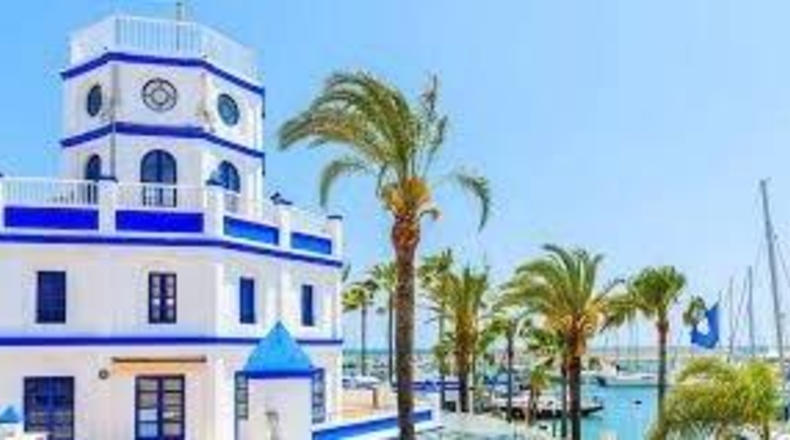 Málaga - Estepona - 2508m2