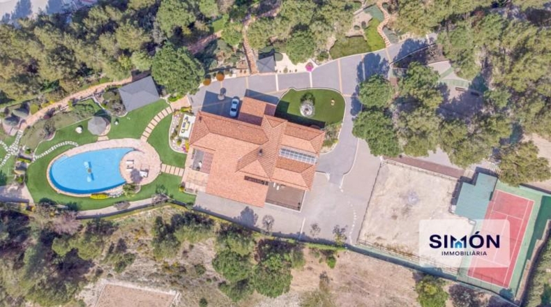 Barcelona - Sant Fruitós de Bages - 10000m2