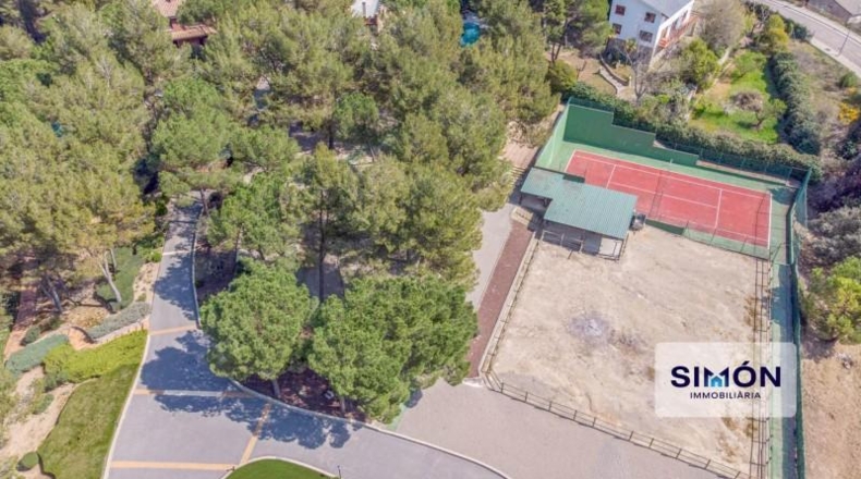 Barcelona - Sant Fruitós de Bages - 10000m2
