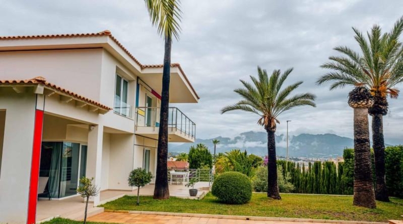 Alicante - Alfaz del Pi - 1600m2