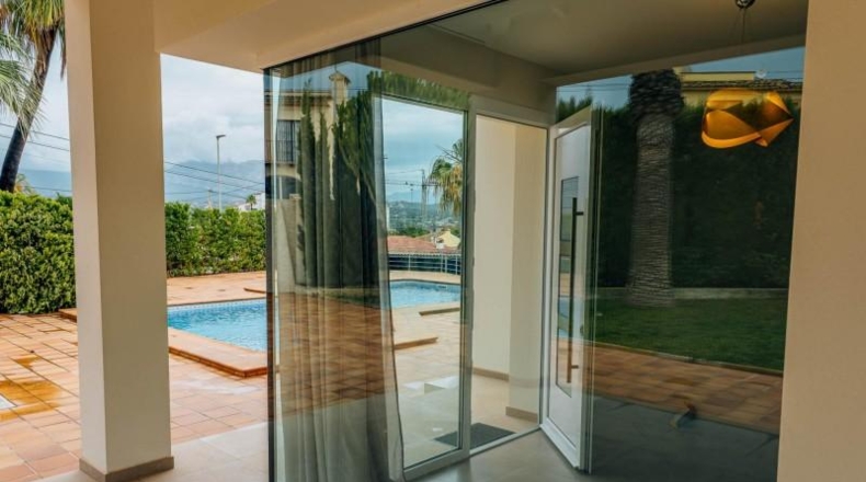 Alicante - Alfaz del Pi - 1600m2