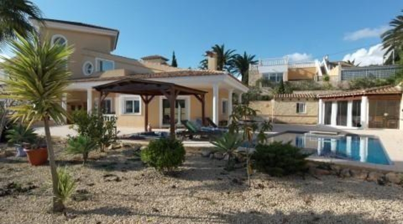Alicante - Alfaz del Pi - 1268m2