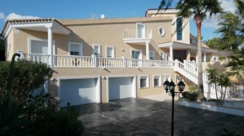 Alicante - Alfaz del Pi - 1268m2