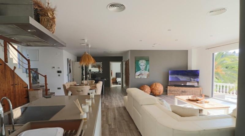 Alicante - Campello - 1400m2