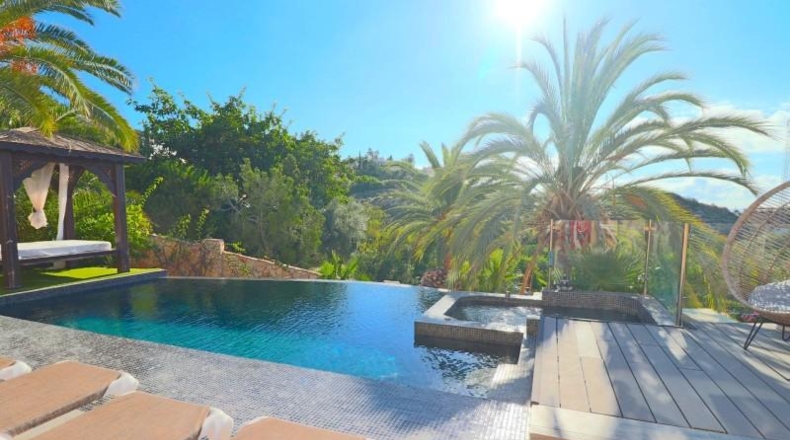 Alicante - Campello - 1400m2