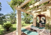 Chalet independiente con terreno en venta en la España, Mahón, ref: TR155739 foto