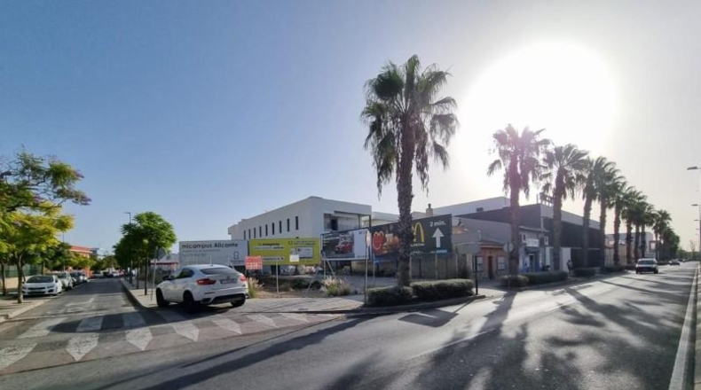 Alicante - San Vicente del Raspeig - 1361m2
