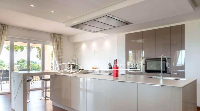 Málaga - Marbella - 3200m2