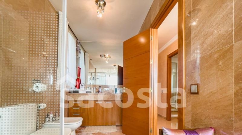Gerona - Lloret de Mar - 804m2