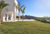 Detached villa with land for sale on España, Marbella, ref: TR153491 photo