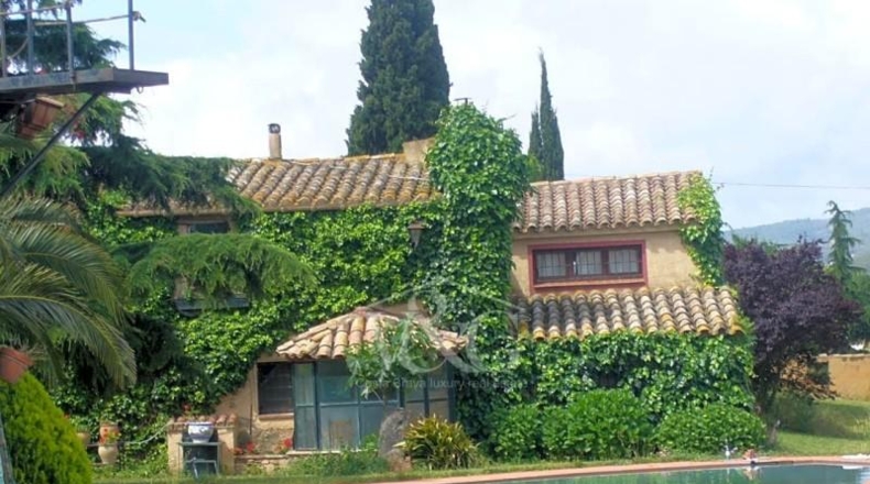 Gerona - Calella de Palafrugell - 10000m2