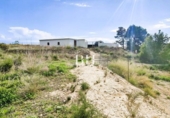 Отдельно стоящий дом с участком на продажу в городе Altea Фото