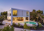 Chalet independiente con terreno en venta en la España, Orihuela, ref: TR165914 foto