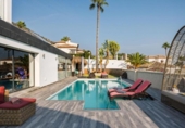 Chalet independiente con terreno en venta en la España, Mijas, ref: TR328477 foto