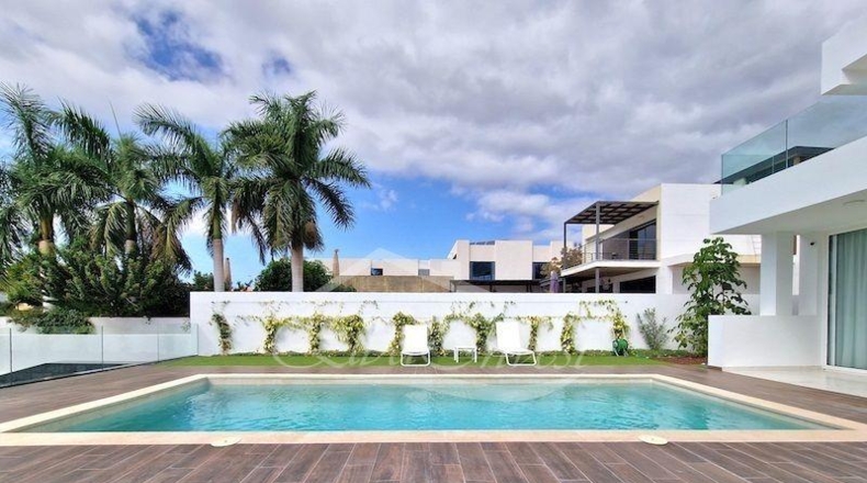 Santa Cruz de Tenerife - Адехе - 825m2