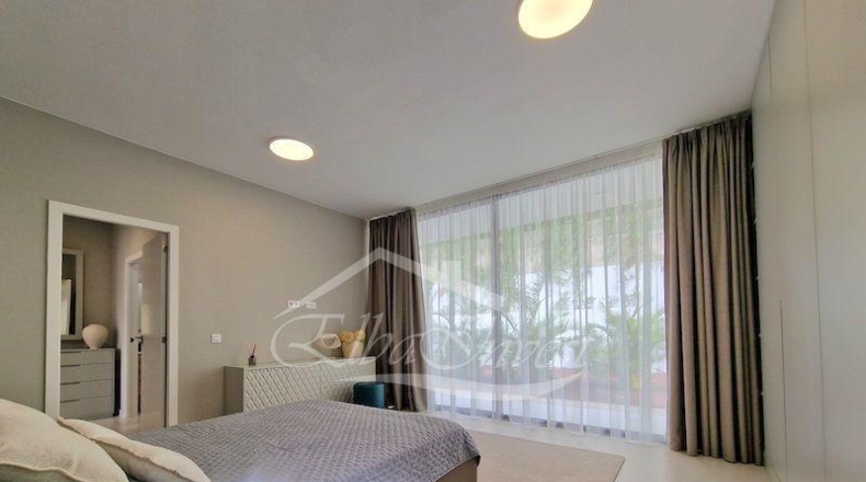 Santa Cruz de Tenerife - Адехе - 825m2