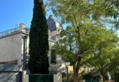 Chalet independiente con terreno en venta en la España, Madrid, ref: TR181633 foto