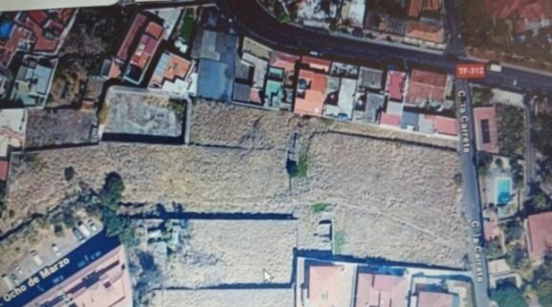 Santa Cruz de Tenerife - Puerto de la Cruz - 7435m2