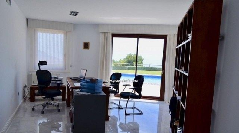 Alicante - Guadalest - 25000m2