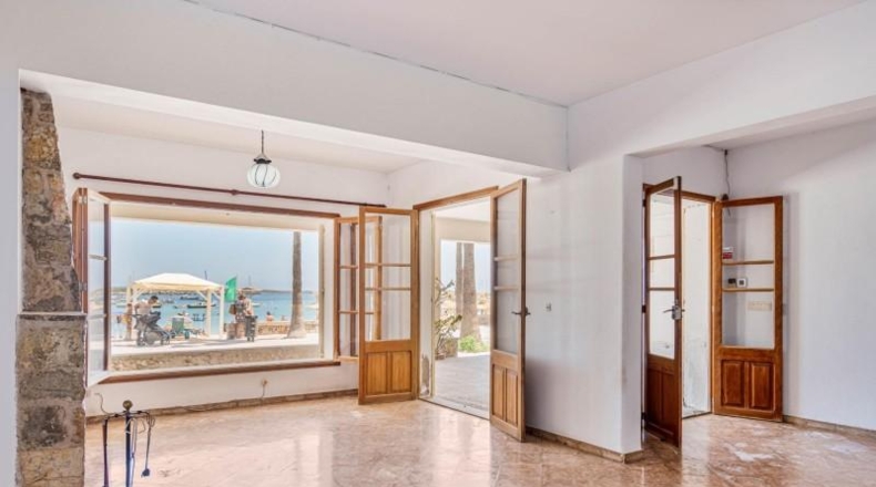 Балеарские острова - Las Salinas - 362m2