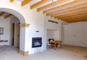 Дом с участком на продажу в городе Cala Santanyí Фото