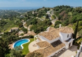 Xalet independent amb terreny en venda a la España, Benahavís, ref.: TR289447 foto